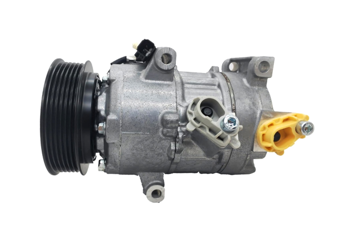 FordEscort (MT)2014-CO442053