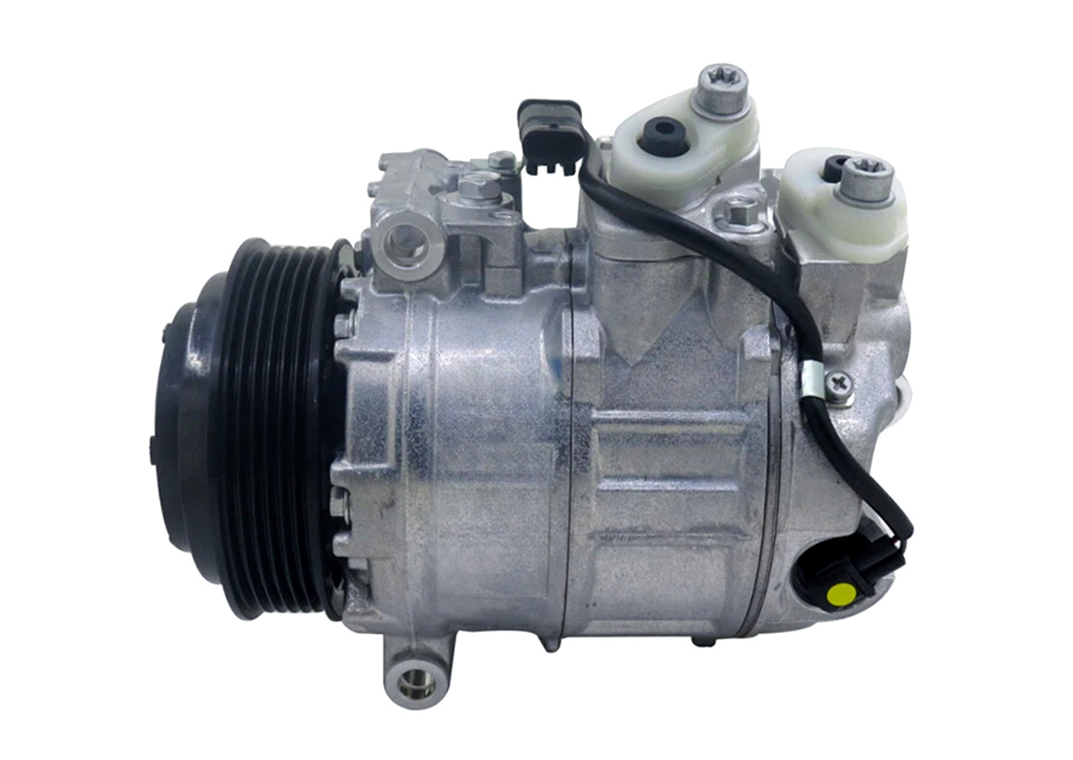 Mercedes-BenzW166 ML550 2014CO322069